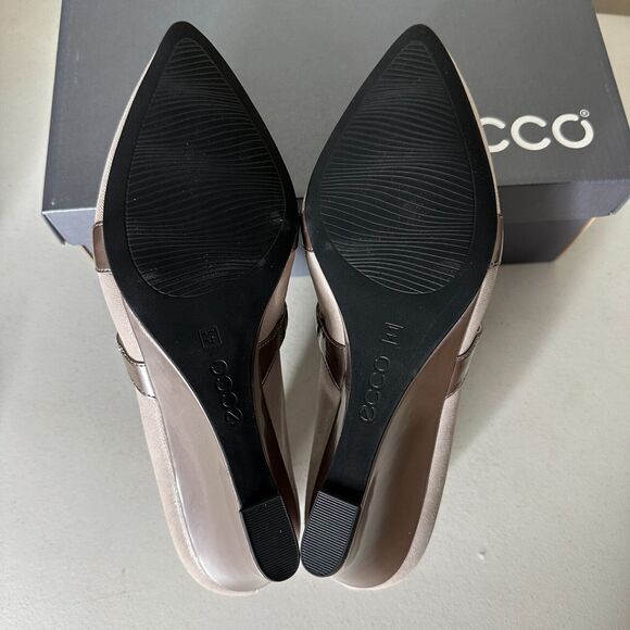Ecco Belleair Wedge Dress Pumps Oyster Metallic Women’s 41/10-10.5 NWB Comfort - Picture 7 of 8